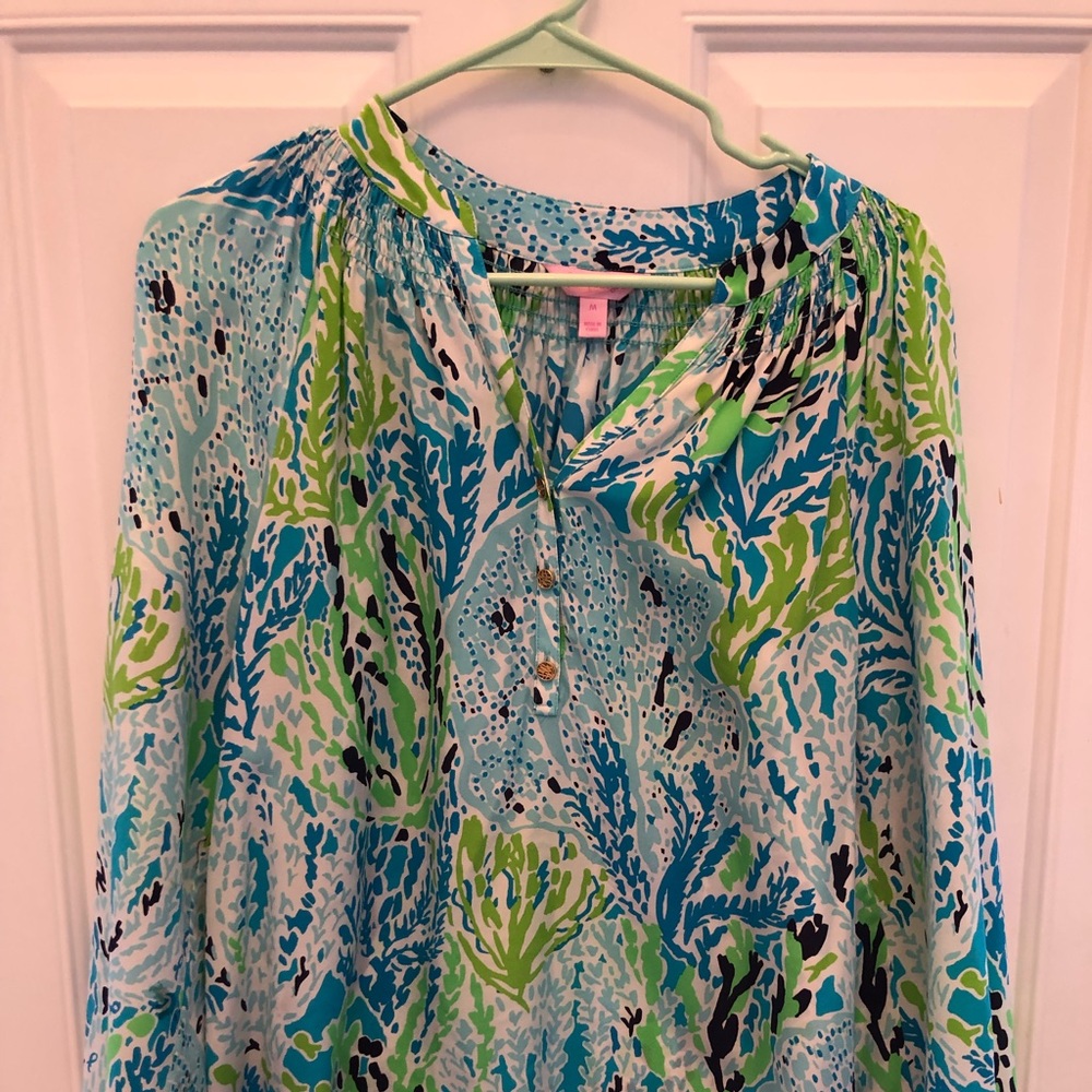 Lilly Pulitzer EUC Elsa Silk Top- size M